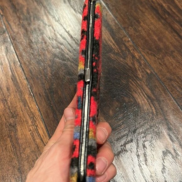 Southwestern Style Wallet cool flannel like material all over print no brand - Picture 3 of 6